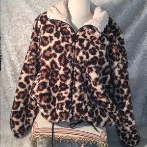 Super soft cheetah print zip up Jacket